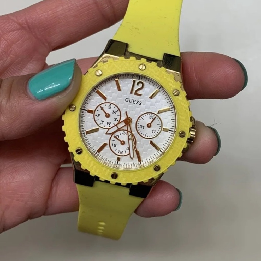 Guess watch